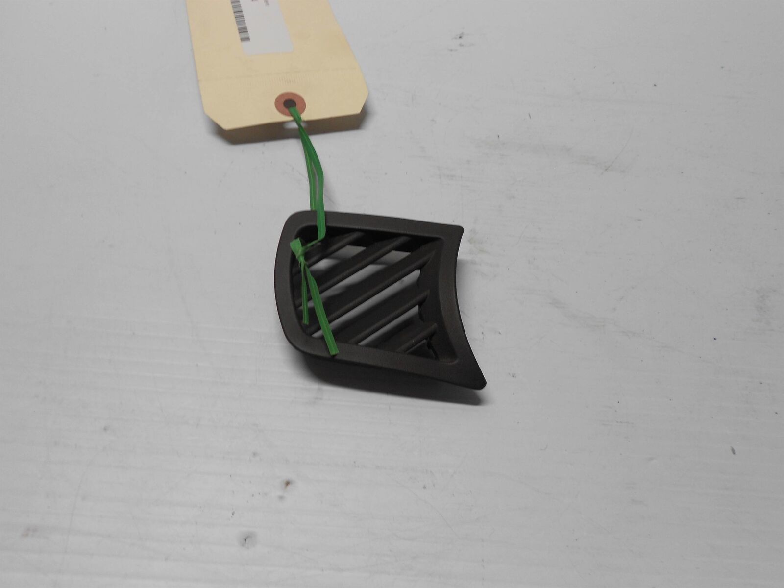 2009 2010 2011 2012 Buick Enclave Left Side Dash Vent - $16.99