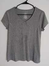 Danskin Now - Women’s Active T-shirt - Semi-Fitted - Size: L / G (12-14) - $125.87 MXN