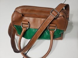 Vintage St. John’s Bay Leather / Green Handbag Purse Satchel JCPenney - $31.68
