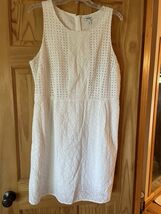 Old Navy Sleeveless Eyelet Dress Size 16 - $183.22 MXN