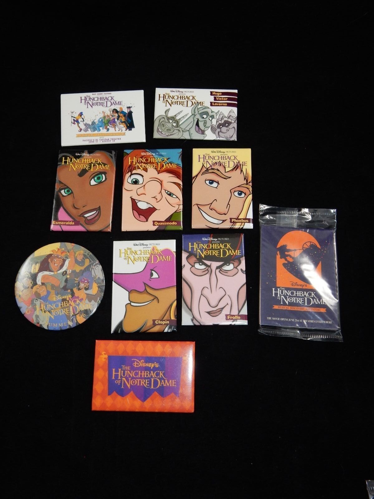 Primary image for Disney Hunchback of Notre Dame Movie Promo Button Set w/Skybox Cards