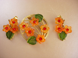 Vintage Fruit salad brooch set - Clip on Flower earrings - Chandelier earrings - - £74.31 GBP