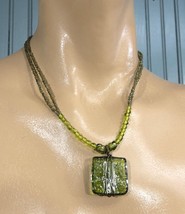 Wire Wrapped Pendant Lucite Green Beaded Hook Clasp Necklace Hippie Boho Women&#39;s - £15.52 GBP
