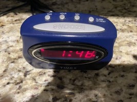 Timex T101L Alarm Clock - Navy Blue - Tested - Works Great! - $16.78