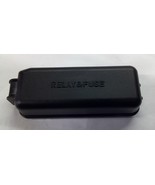 2001 - 2007 TOYOTA HIGHLANDER ENGINE FUSE BOX RELAY LID COVER A18 - $31.48 CAD