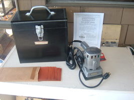 Craftsman 120V 4a dual motion sander 315.22401 with metal box and sandpa... - $98.00