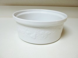 Crate &amp; Barrel Portugal ~ Large White Bowl with Embossed Fruit - £28.45 GBP