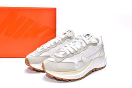 Nike VaporWaffle x Sacai White DD1875-100 - £234.58 GBP
