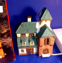 Our Town Taylor House Lighted Christmas 1993 w/ Box FREE SHIPPING! - £19.36 GBP