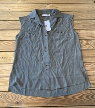 Bishop &amp; Young NWT Women’s Sleeveless Button up Blouse Size S Olive R8 - £14.24 GBP