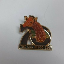 Vintage The San Diego Zoo 70&#39;th Anniversary With Giraffe Lapel Hat Pin - £4.21 GBP
