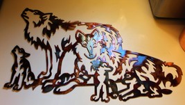 Wolf Family Metal Wall Art Decor Measures 24&quot; wide x 17&quot; tall - £48.29 GBP