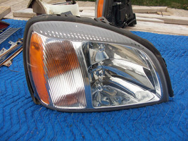 2000 2001 2002 2003 Deville Right Headlight Oem Used Orig Cadillac # 25710650 - £148.27 GBP