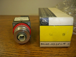 Allen Bradley 800MR-HX2BLA Small Selector Switch Unit Surplus (no Knob) - $30.00