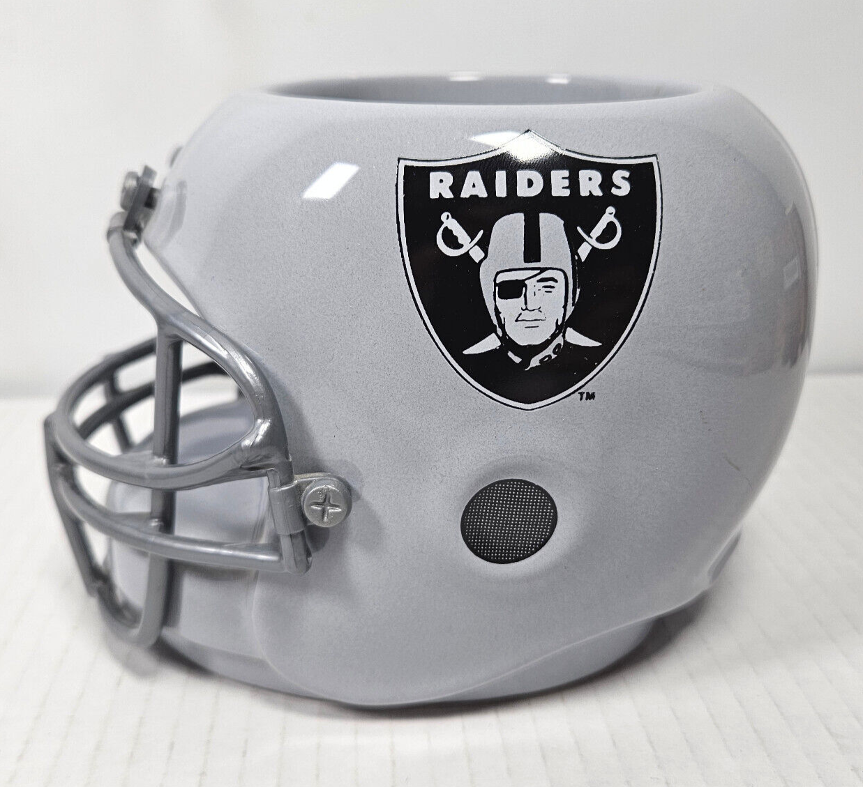 Vintage Ceramic NFL Raiders Helmet Tam 1990 Geerlings Greenhouse MISSING SCREW - $19.95