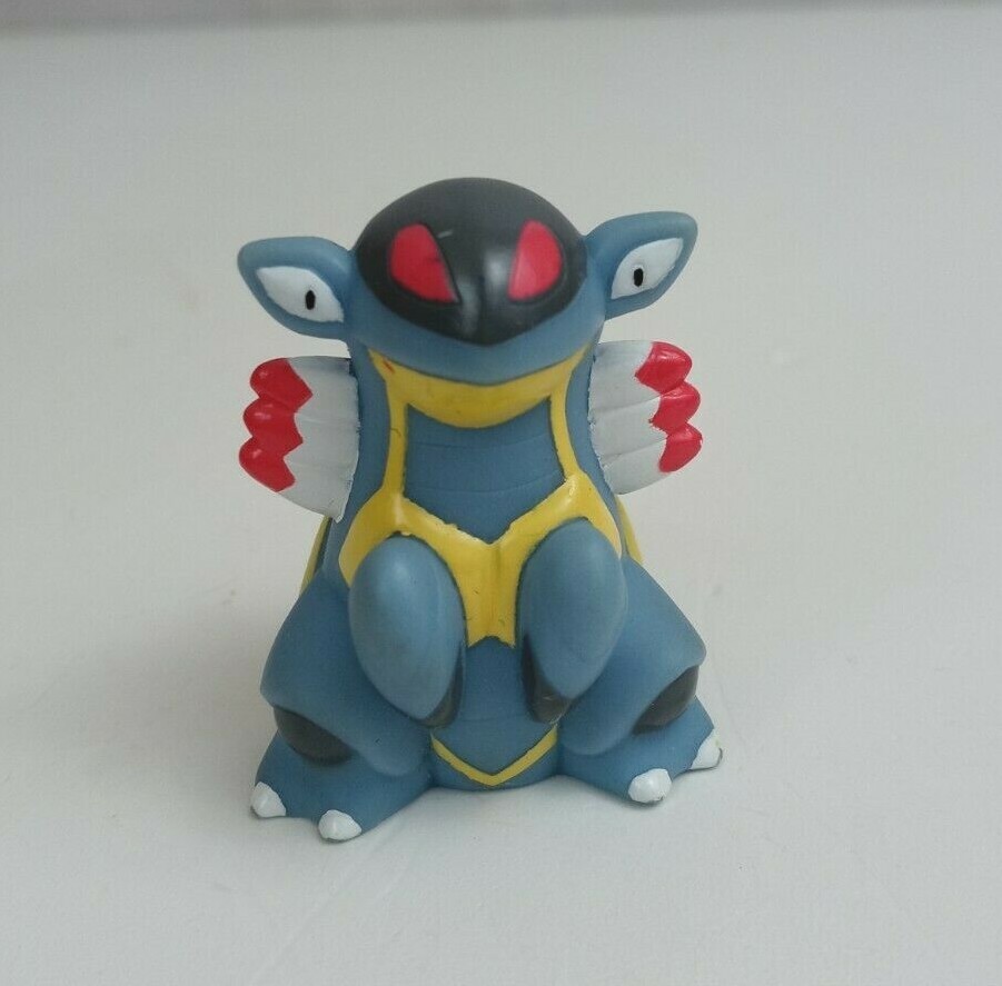 2005 Bandai Nintendo Pokemon Armaldo 1.5&quot; Finger Puppet - $12.86