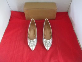 JOURNEE COLLECTION Women&#39;s Renzo Jeweled Flats $90 US Size 7 1/2 - Silve... - £27.29 GBP