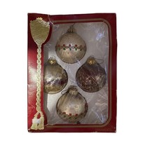 Vintage Victoria Collection Glass Christmas Ornaments Red Gold w/ Gold Glitter - £9.58 GBP