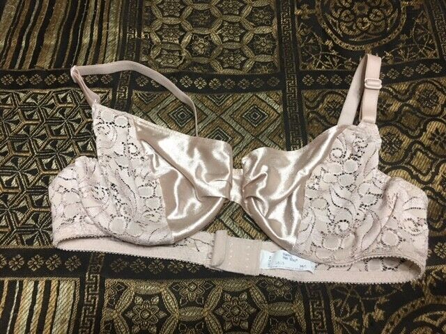 Women's Hanes Her Way Vintage Underwire and 50 similar items