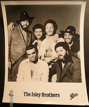 :THE ISLEY BROTHERS ( ORIGINAL VINTAGE RECORD PROMO PHOTO) CLASSIC PHOTO - £77.76 GBP