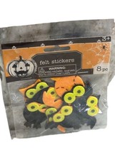 Halloween Themed 1pk of 8 Pcs Felt Stickers 3+-Brand New-SHIPS N 24 HOURS - $280.40 MXN