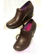 Bionica Cardin Women&#39;s Wedge Clogs size 8 NIB Hero Brown - $50.00
