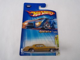 Van / Sports Car / Hot Wheels Realistix #007 G6706 #H2 - £6.25 GBP