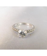 Sterling Silver Size 6.25 Ring with Cubic Zirconia Stones # 20721 - $464.07 MXN