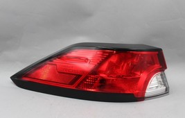 Driver Tail Light Incandescent Quarter Mounted 2022 TOYOTA COROLLA CROSS... - $3,017.00 MXN
