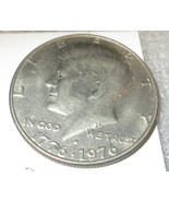 1776-1976 D Kennedy Bi-centennial Half Dollar - $1,282.63 MXN