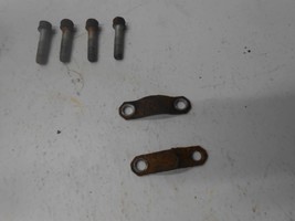 2004 Chevrolet Silverado 1500 Rear Drive Shaft Bolts with Brackets - $680.74 MXN