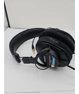 Sony MDR-7506 Over the Ear Professional Headphones NEED FOAM PADS made T... - $1,038.27 MXN
