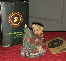 Boyds Bears and Friends “Elliot and The Tree” Christmas Figurine Collectors 1994 - £6.05 GBP