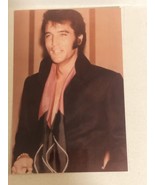 Elvis Presley Vintage Candid Photo Picture Elvis With Scarf EP3 - $12.86