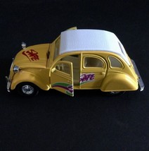 Welly Vintage Yellow Citroen 2cv  - Scale 1:36 Model N° 9046 White Top -... - £13.80 GBP