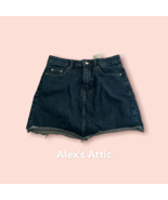 H&amp;M Divided skirt size 2 pre-owned - $282.73 MXN