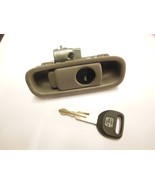 1998 1999 2000 2001 2002 HONDA ACCORD GLOVE BOX LOCK LATCH BEIGE OR TAN - $27.17 CAD
