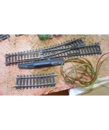 HO Scale: 1 Automatic Switch Right-Hand + Curve; Model Railroad Train Track - $8.95