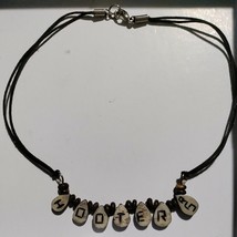 hooters&#39; collectable Stone Necklace rare beaded possible handmade - £7.91 GBP