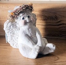Dreamsicles Sitting Pretty Hand Painted Plaster Figurine 1990&#39;s - £9.20 GBP