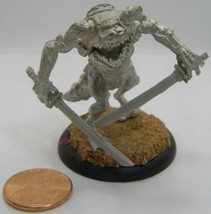 Privateer Press Hordes Skorne Basilisk Drake Lt Warbeast &amp; Swords  Unpainted - £15.97 GBP