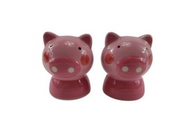 Salt &amp; Pepper Shakers Set of Pink Pigs Farmhouse Animals - $11.83