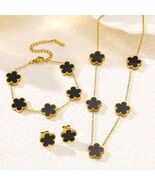 Black Clover Jewelry Set | Gold Plated Stainless Steel - $272.48 MXN