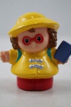 FISHER PRICE LITTLE PEOPLE Maggie with Backpack &amp; Book - $2.47