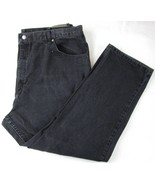 Pre-Owned Wrangler Men&#39;s Black Straight Leg Jeans, 42x30, Great Condition! - $16.83 CAD
