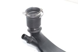 08-10 BMW E60 535I TURBO AIR INTAKE PIPE DUCT E4180 image 5