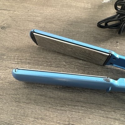 BaByliss PRO Nano Titanium Ultra Thin Flat Iron Straightener 1-1/2" BABNT3073TN Item image 4