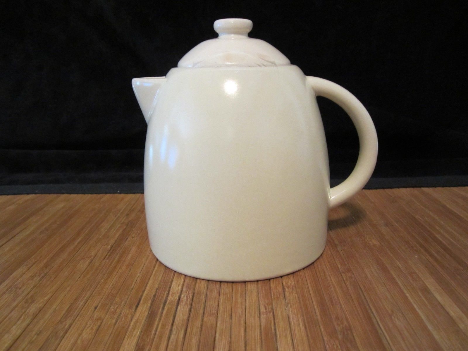 2011 Starbucks Pottery Ceramic Coffee Tea Pitcher 25 oz White - $15.99