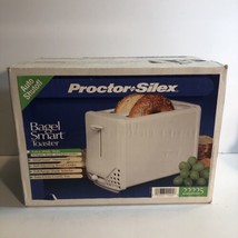 Proctor Silex 22225 Toaster NOS 2 Slice X Wide Slot White Bread Pastry Smart - £29.82 GBP