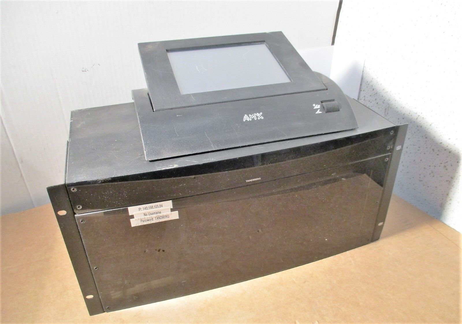 Tandberg TAM Education System Training &amp; Teleconferencing AMX Monitor - $152.78